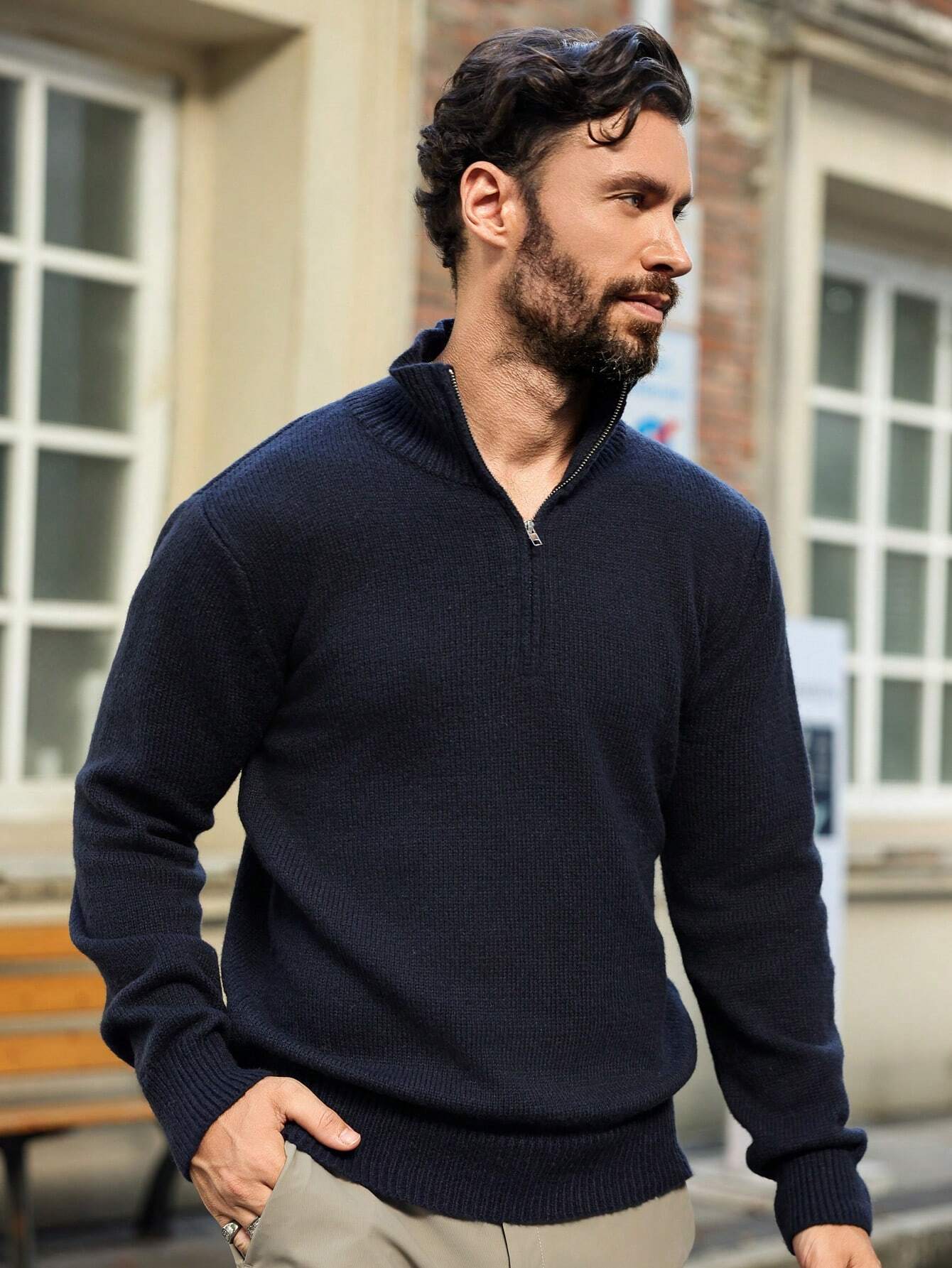 Pull Zippé Bleu Marine