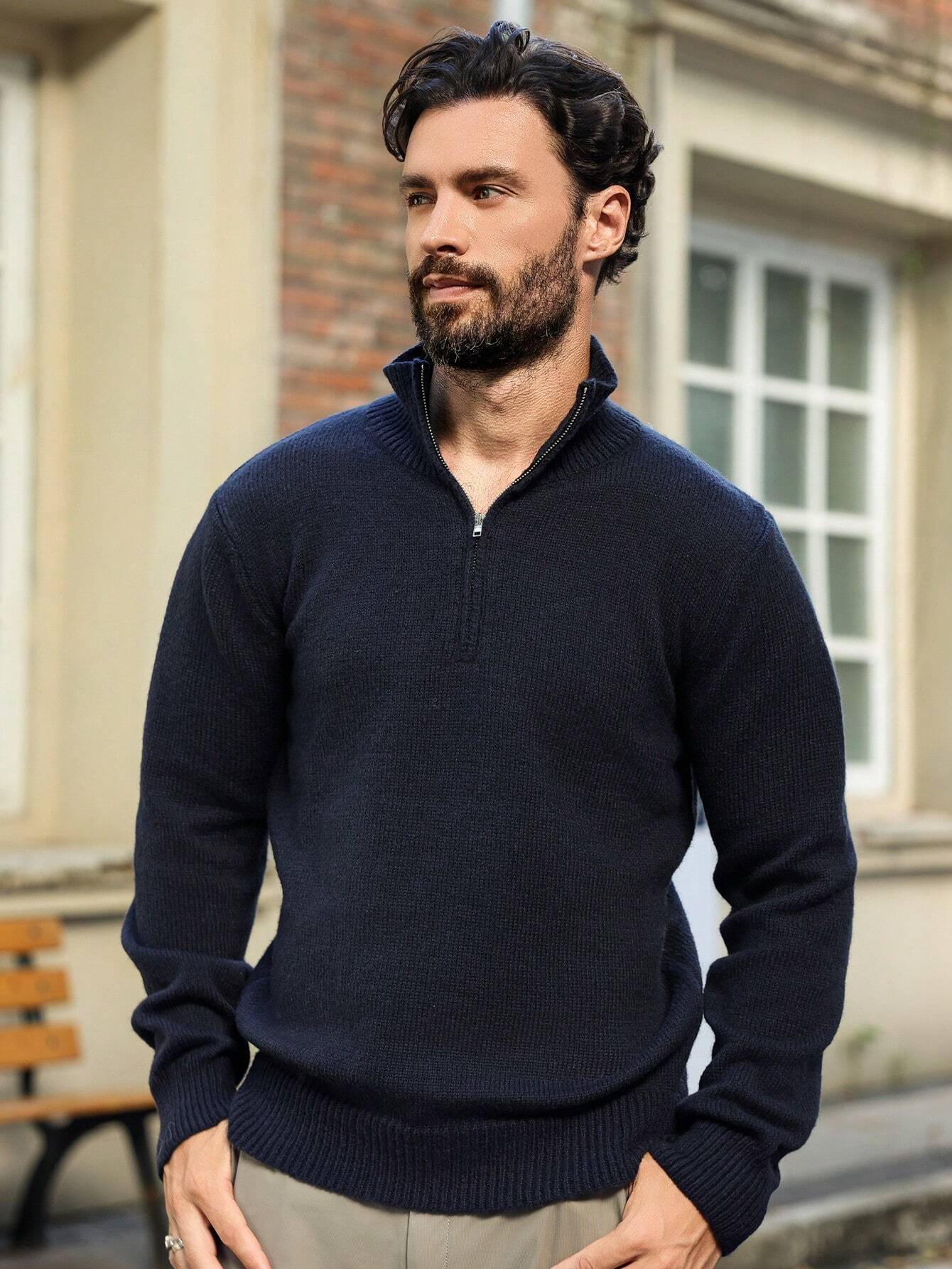 Pull Zippé Bleu Marine